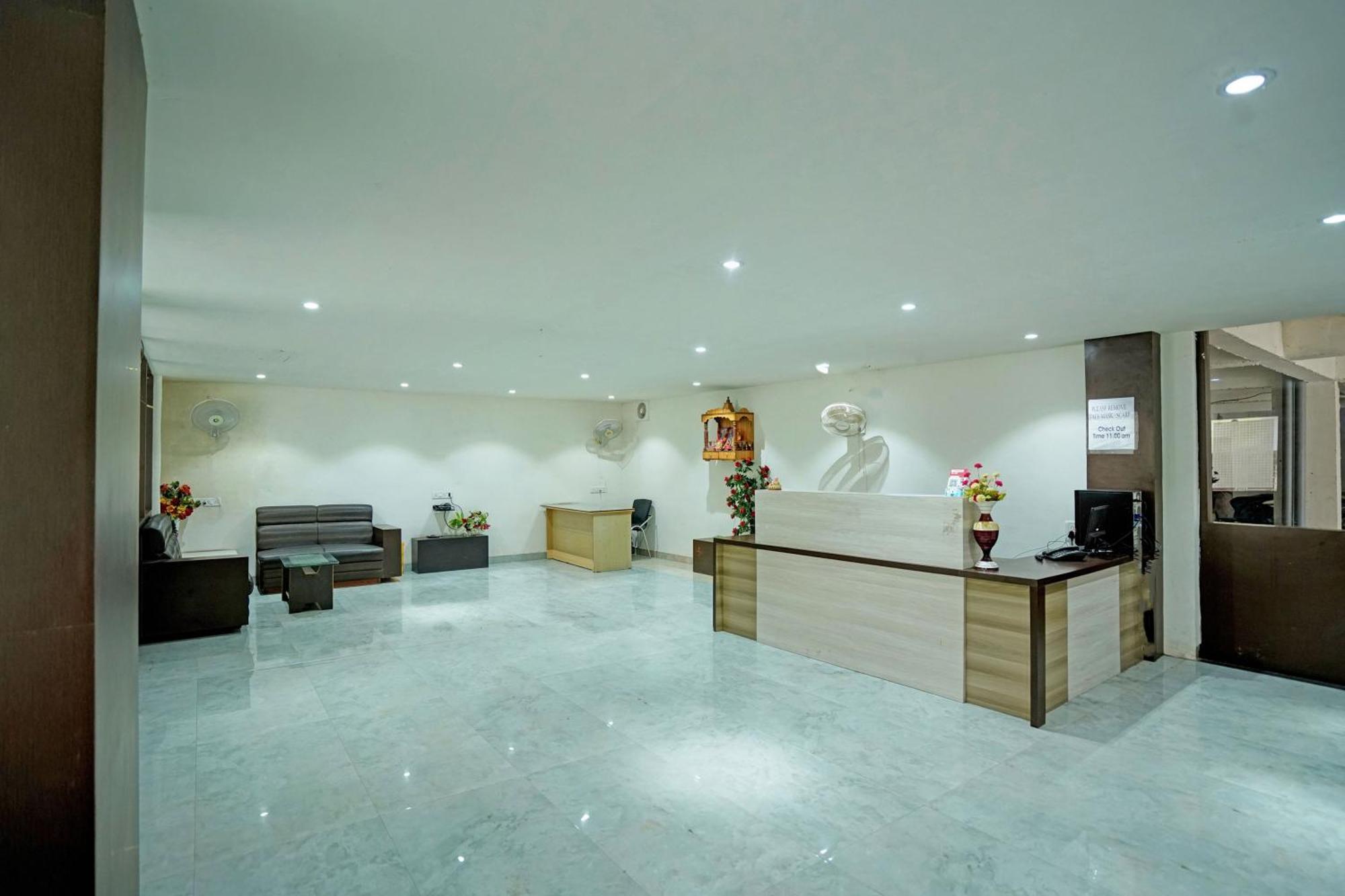 Hotel O Ss Palace Rāipur 외부 사진